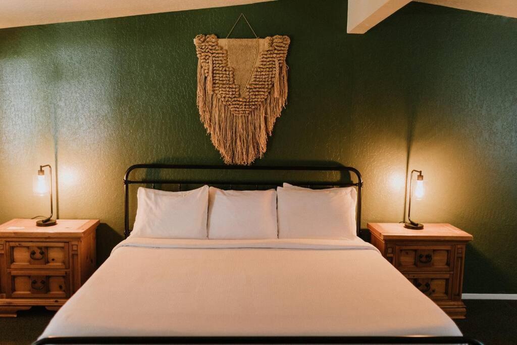 The Long Barn Lodge Екстер'єр фото