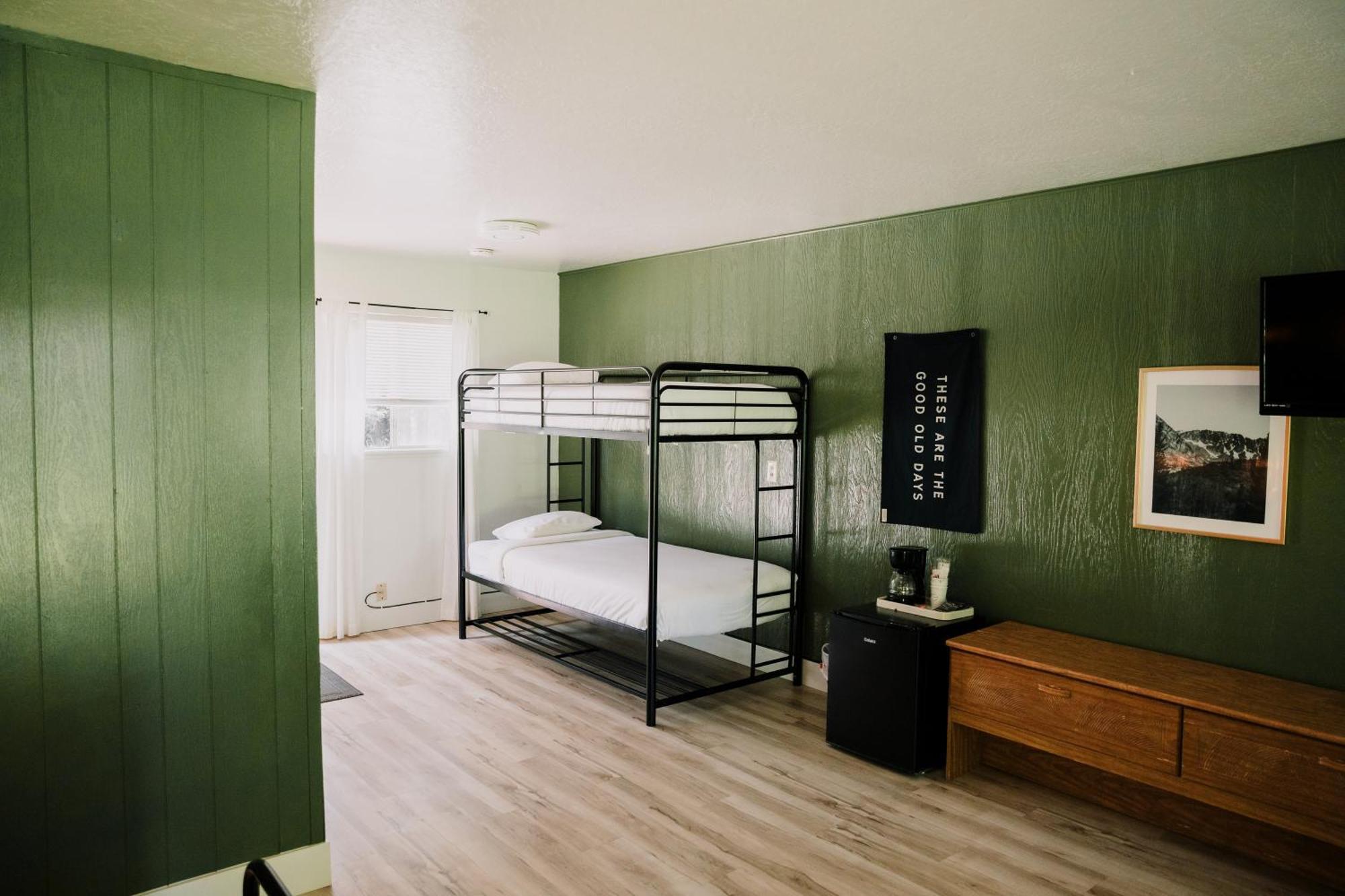 The Long Barn Lodge Екстер'єр фото